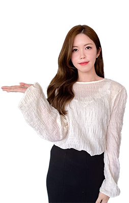 女性スタッフ
