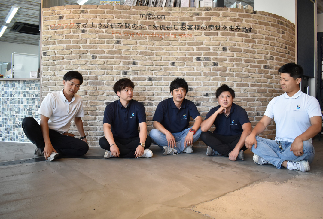 「あなたに頼みたい！」スタッフ写真
