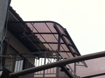 バルコニー波板屋根をアルミテラスに アイキャッチ