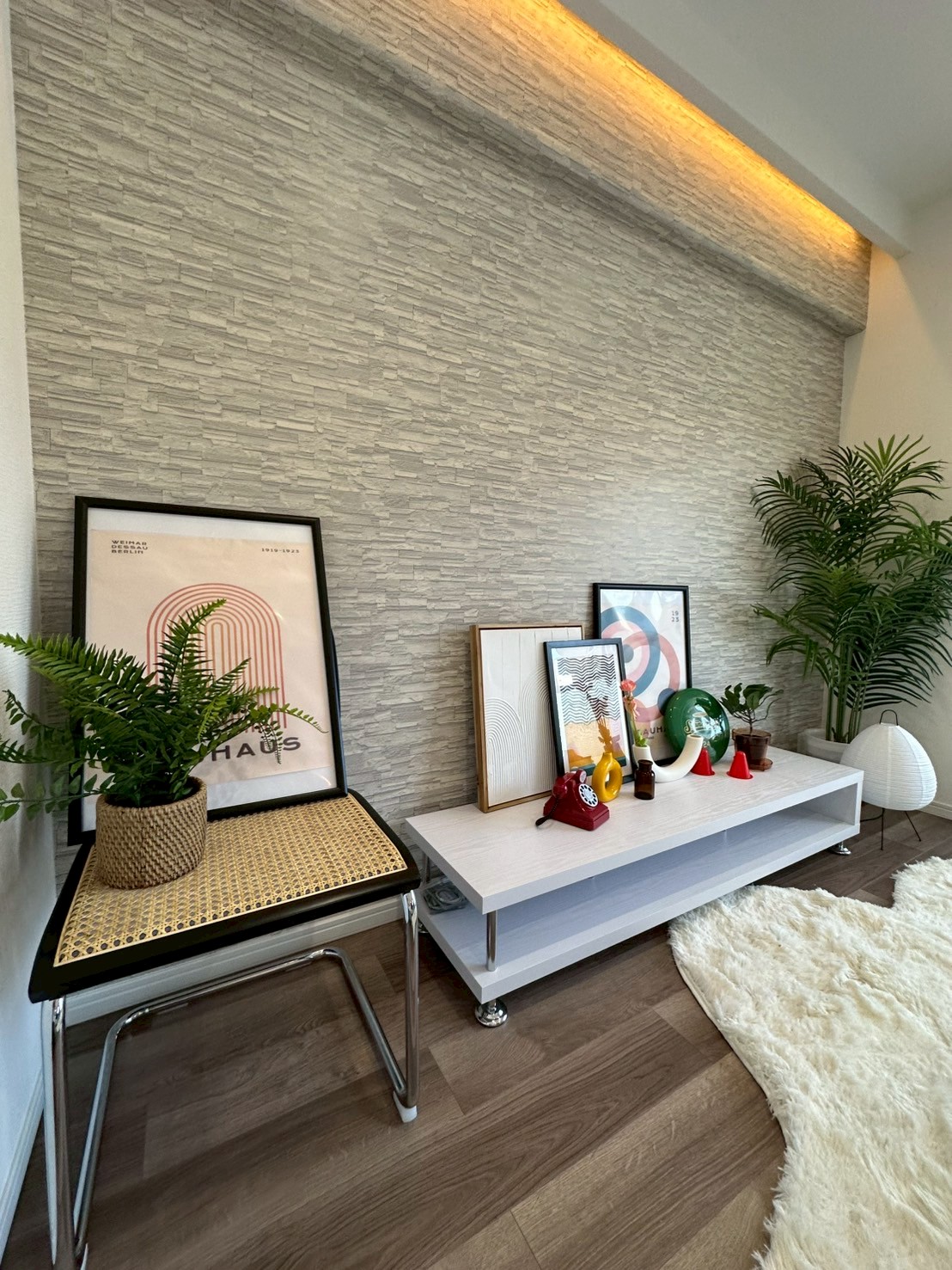 リビングの雰囲気を格上げする間接照明