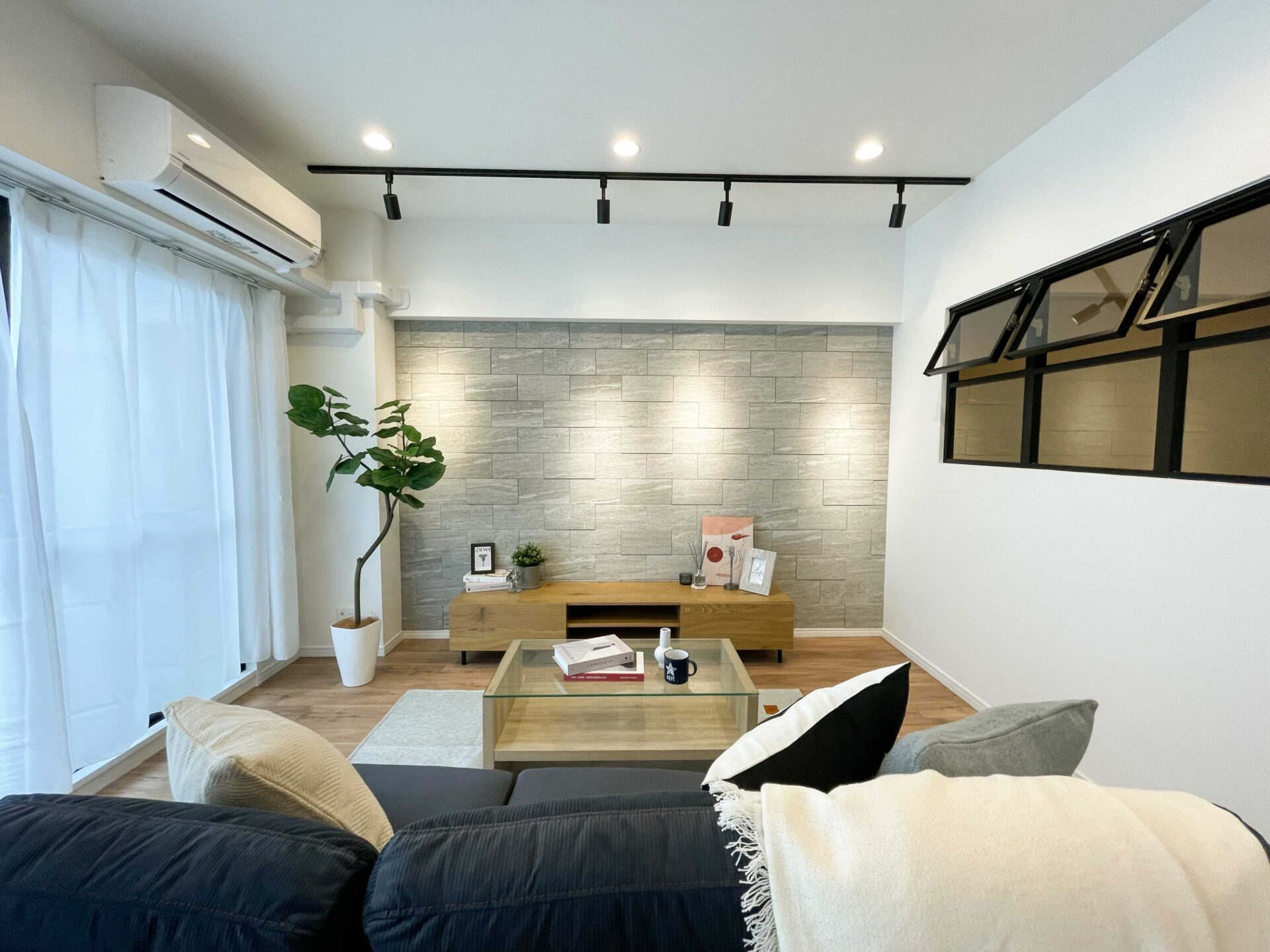 自然光が映えるナチュラルモダンな3LDKマンション アイキャッチ 自然光が映えるナチュラルモダンな3LDKマンション アイキャッチ