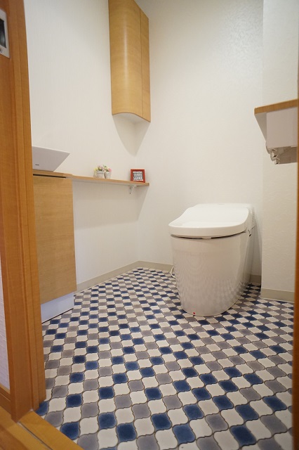 増床したことで手洗い器別途でも悠々スペースに アイキャッチ 増床したことで手洗い器別途でも悠々スペースに アイキャッチ