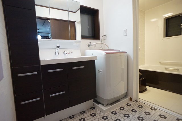 毎日の使いやすさがいっぱいの洗面化粧台 LIXILピアラ アイキャッチ 毎日の使いやすさがいっぱいの洗面化粧台 LIXILピアラ アイキャッチ