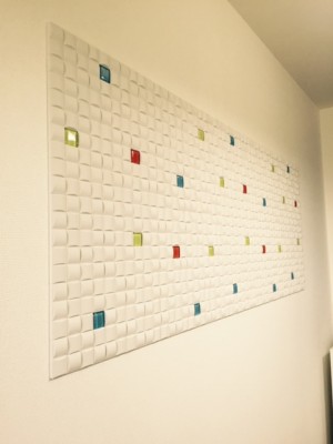 子供室にガラスタイル入りエコカラット アイキャッチ 子供室にガラスタイル入りエコカラット アイキャッチ