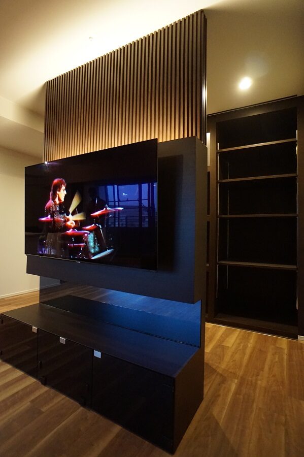 壁掛けテレビ×書斎 アイキャッチ 壁掛けテレビ×書斎 アイキャッチ