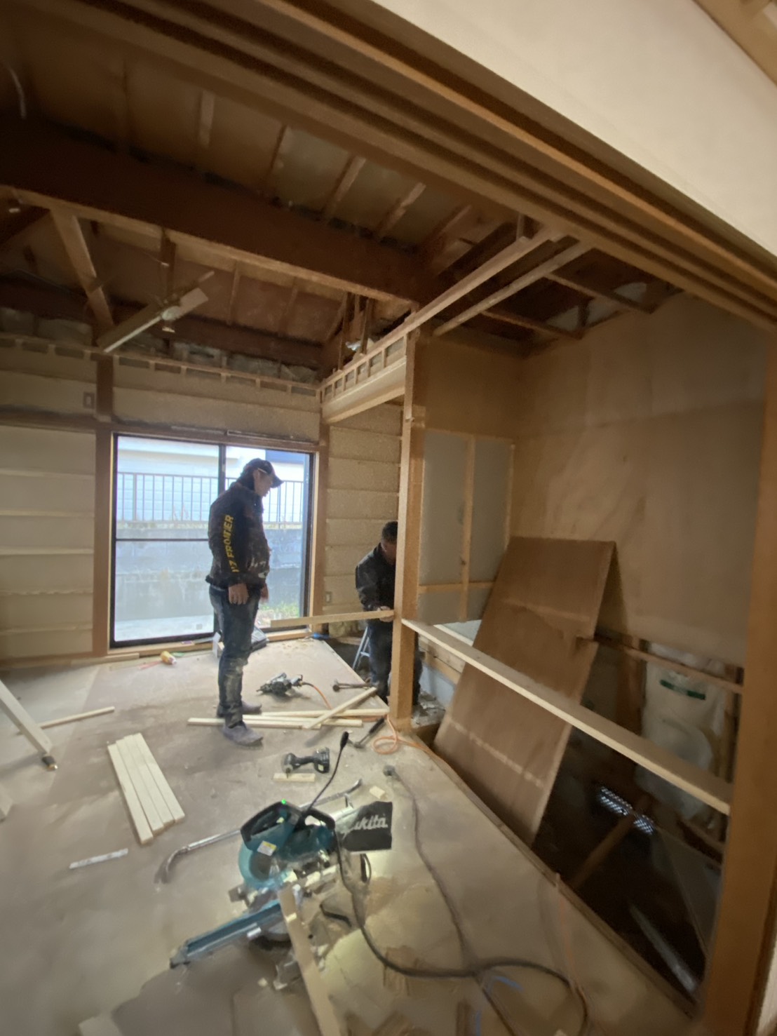 『建築王への第一歩👒👊』～戸建フルリノベーション～解体前編 アイキャッチ